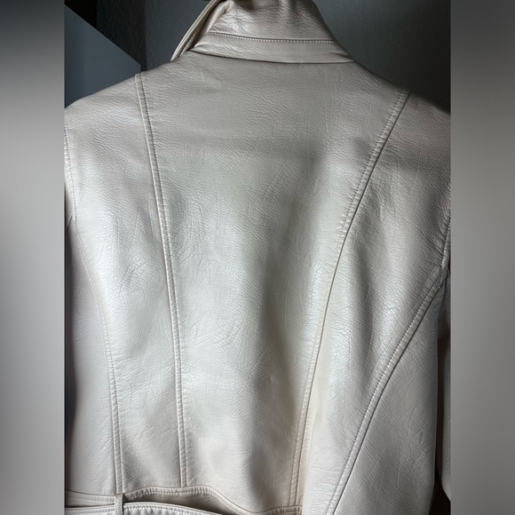 BLUSH LIGHTEST PINK VEGAN MOTORCYCLE 🏍️ JACKET - Picture 9 of 10